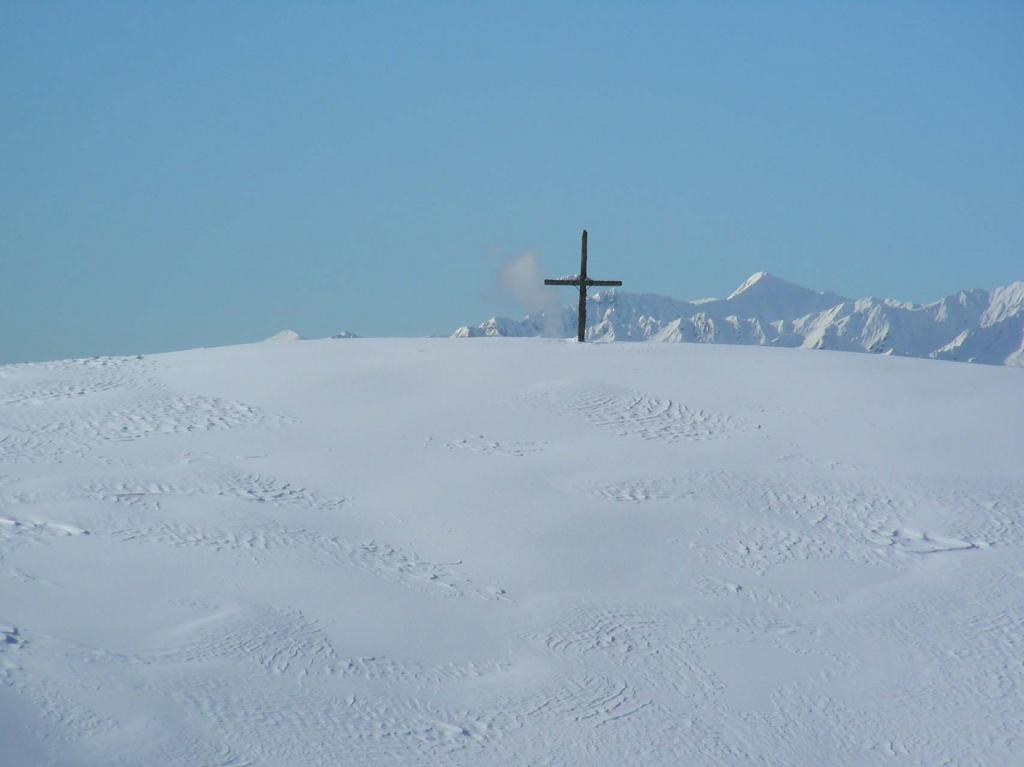 tra neve e cielo